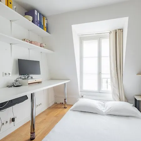 Veeve - Elevated Abode Paris